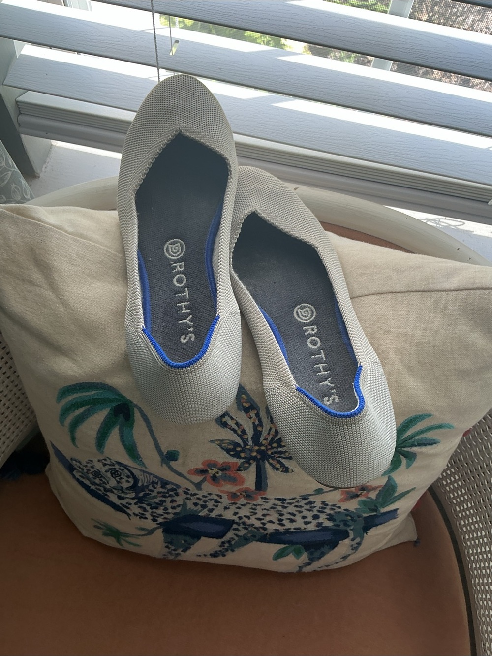 Rothy's Women's Pointed Knit Flats - Light Gray with Blue Trim - Picture 3 of 5